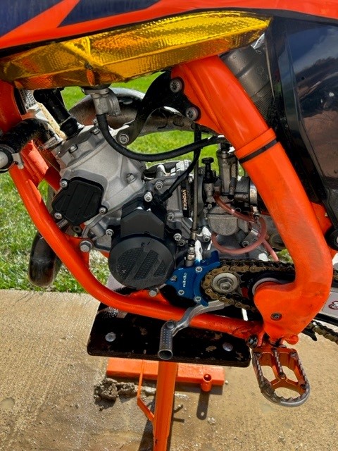 KTM239EL.jpg